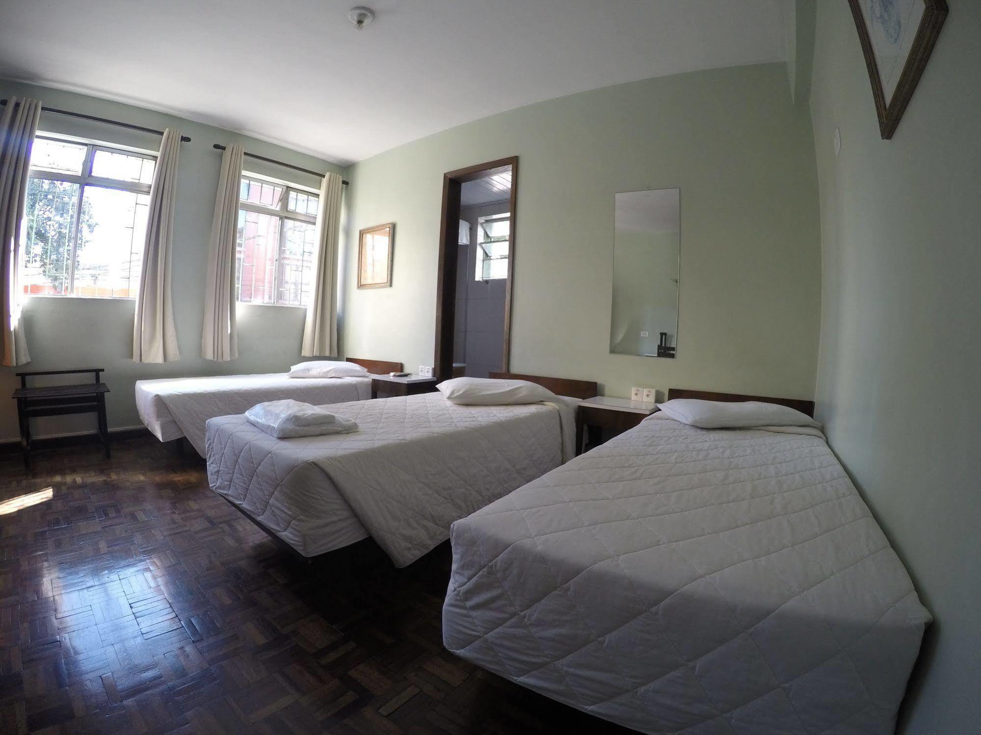 Hotel Meridiano V Curitiba Luaran gambar